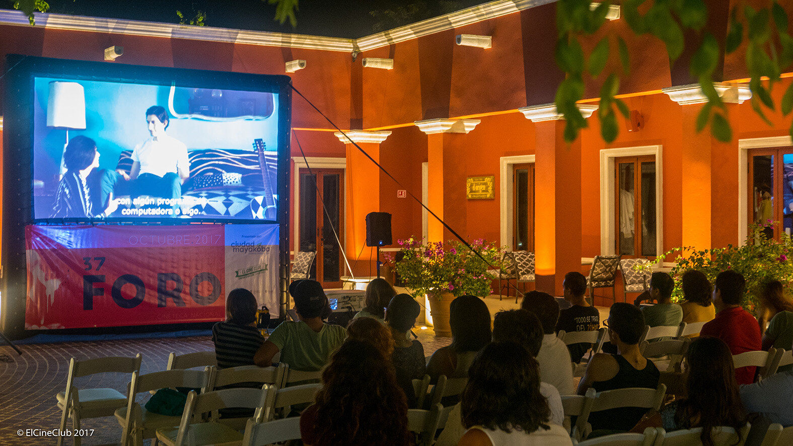 ElCineClub en El Pueblito