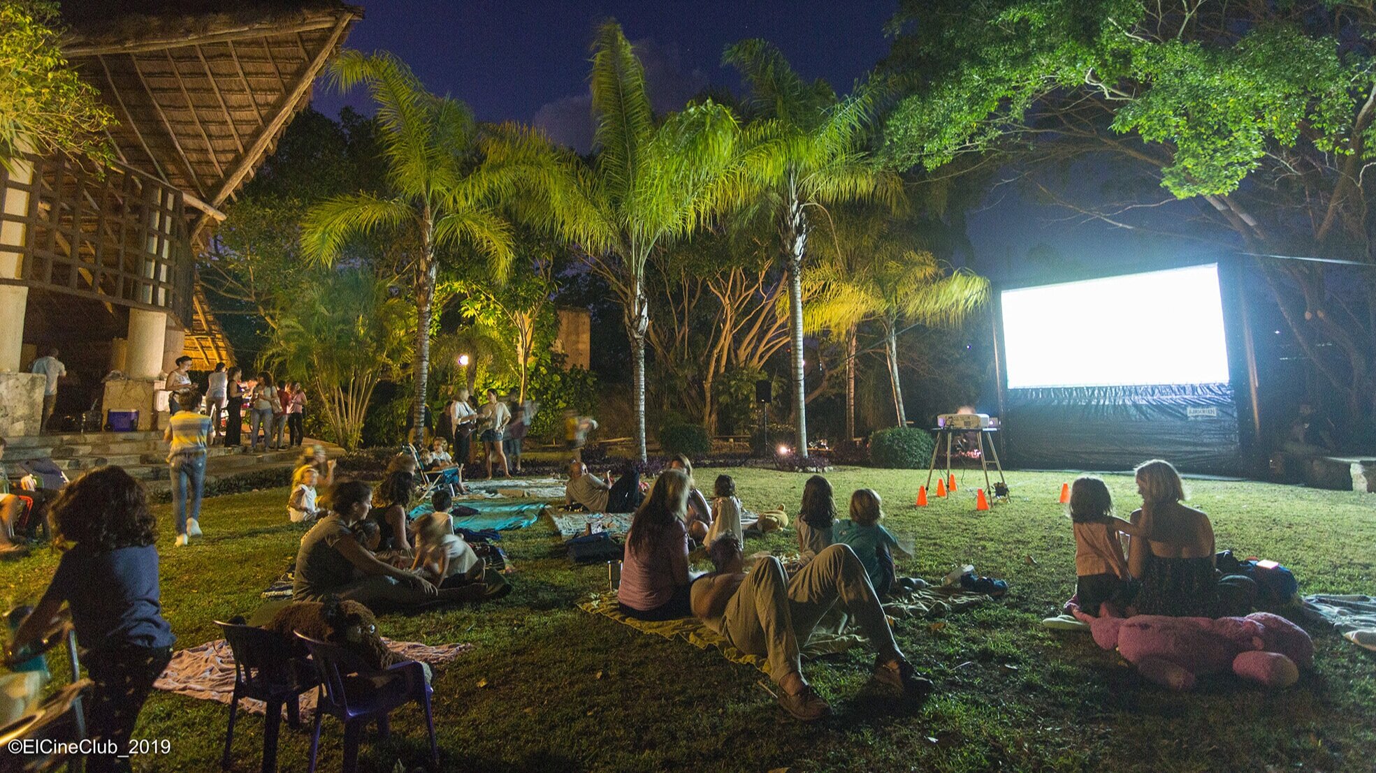 ElCineClub en Puerto Aventuras