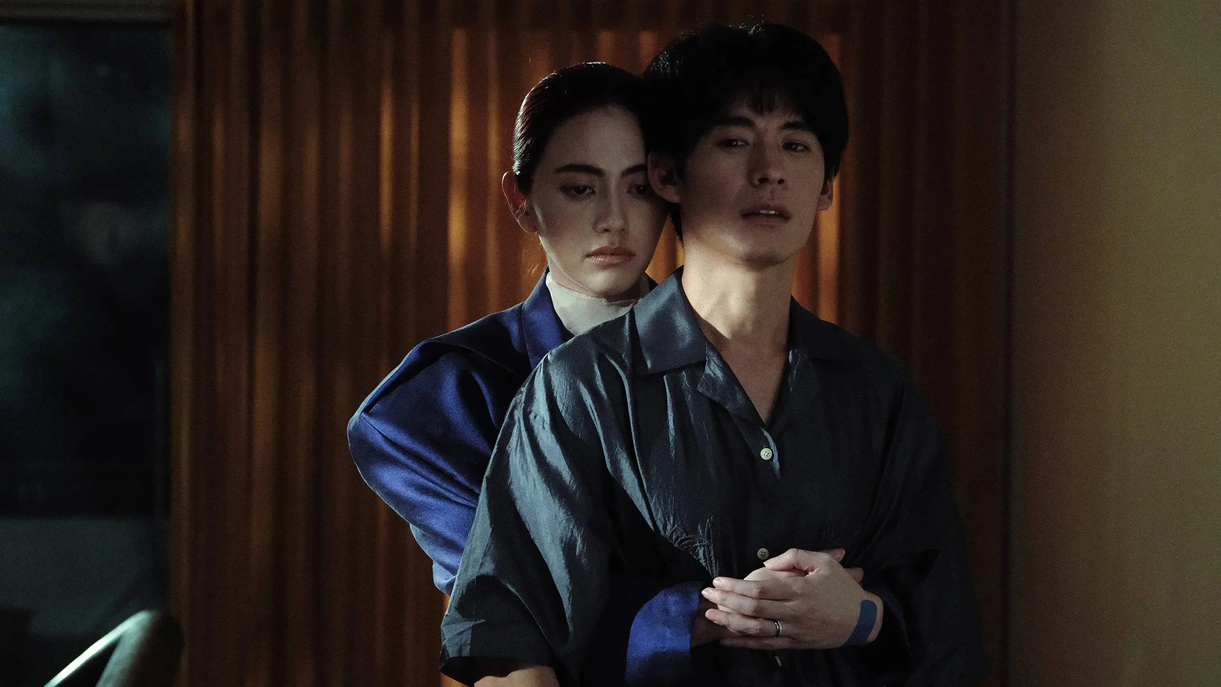 Un fantasma para servirte