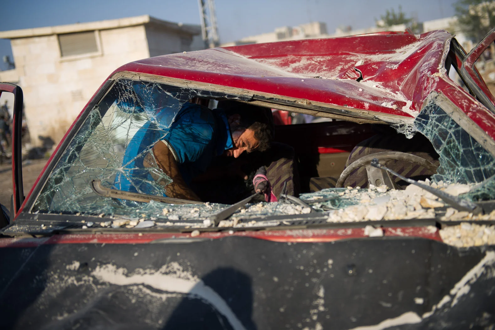 Azaz was one of the first major towns to be one by the Free Syrian Army in the north. As the battle in Aleppo raged, an increasing number of civilians took refuge in Azaz, and the regime targeted the town with air strikes.