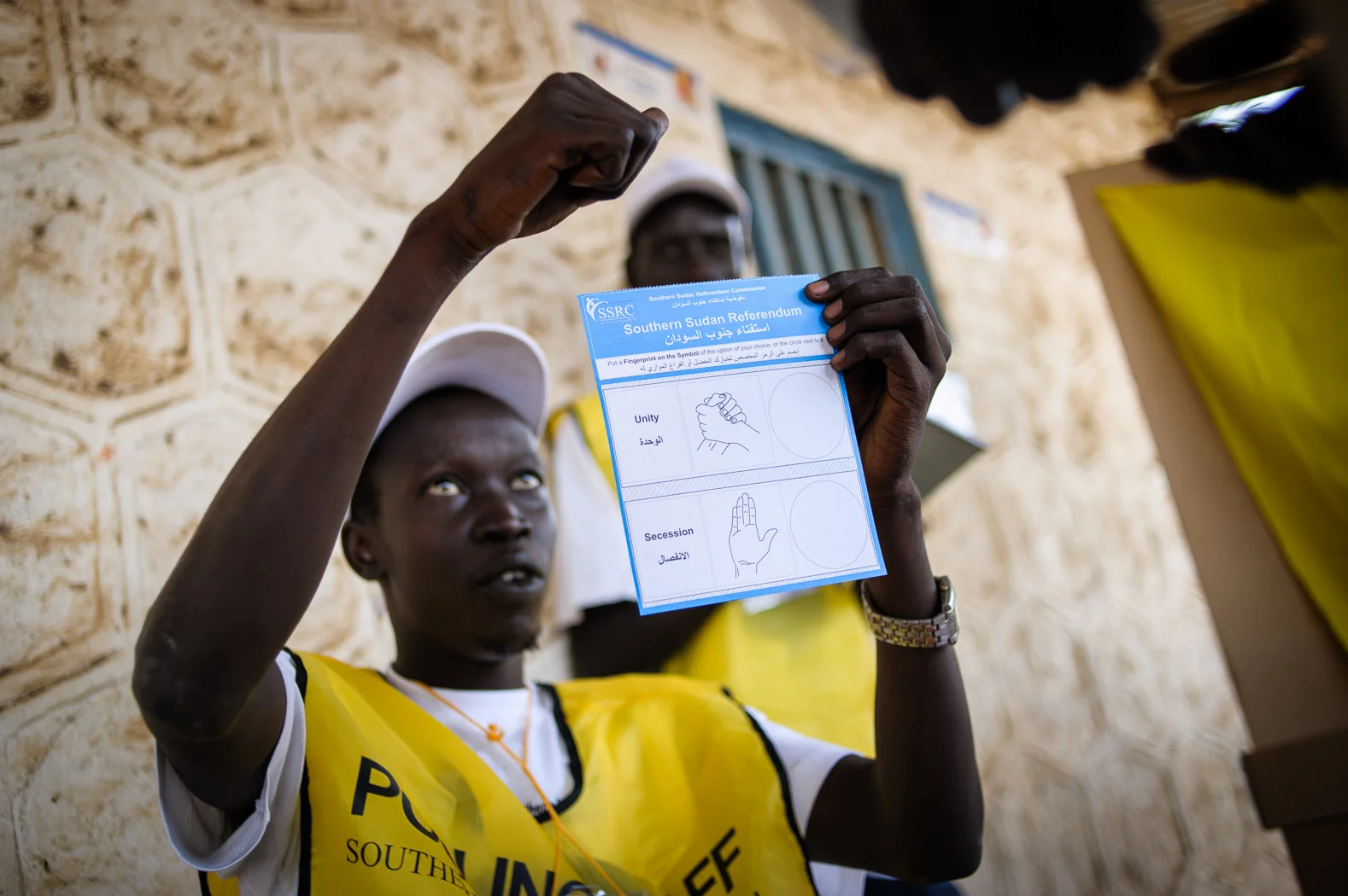 Due to the decades of war, South Sudan has one of the highest rates of illiteracy in the world. Voting sheets included symbols for independence and secession, which were explained to each voter before they cast their ballot.