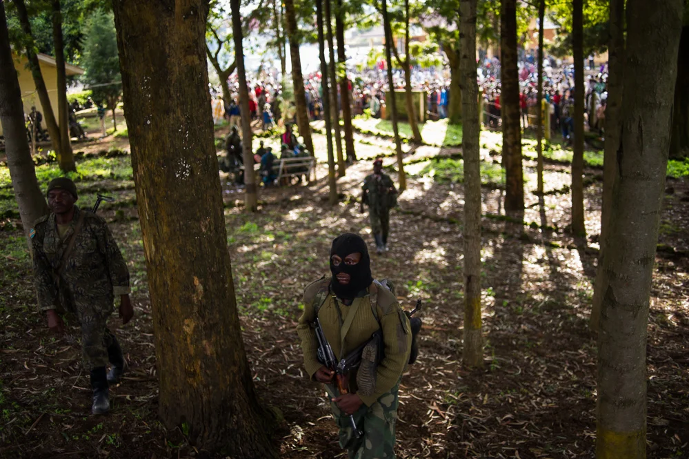 FARDC soldiers in the woodlands around Bunagana