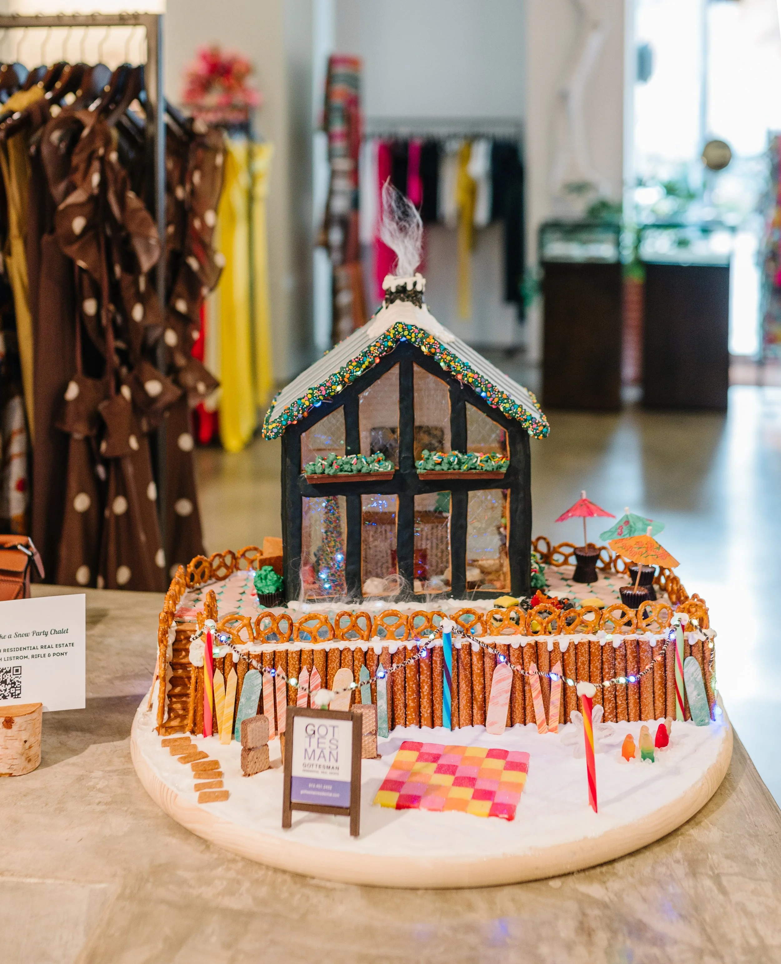 Gingerbread22_SkiParty_01.jpg
