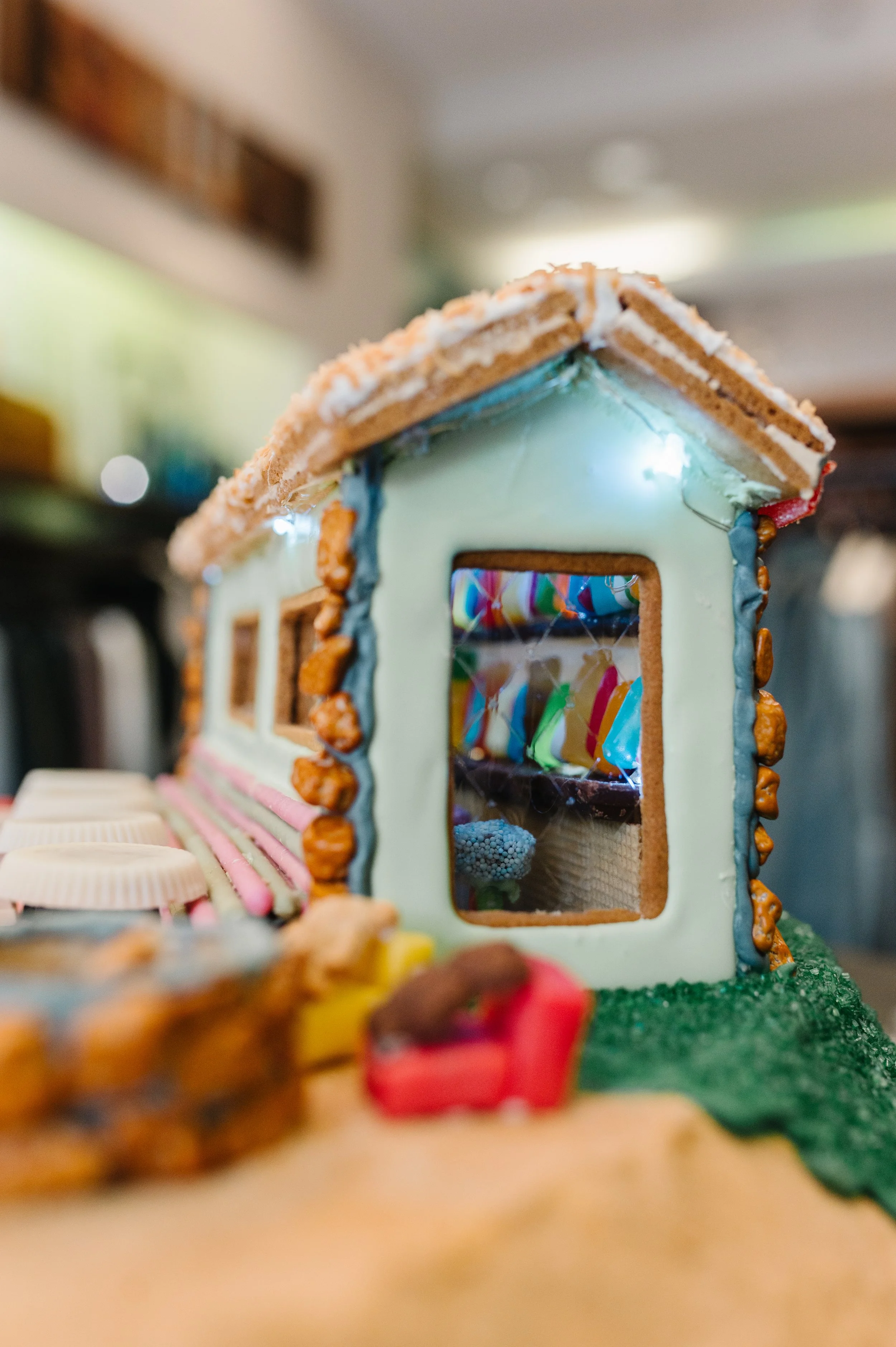 Gingerbread22_WaterSki_09.jpg