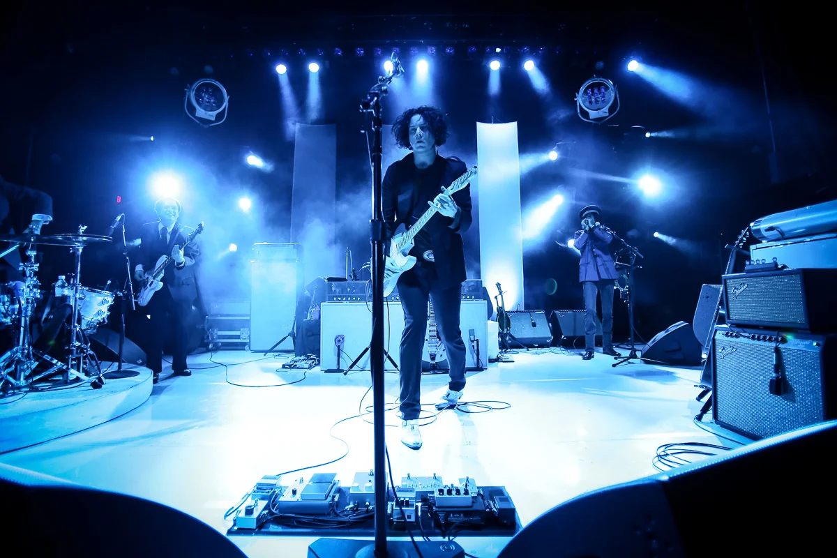 Alive_music_jackwhite_jk-8.jpg