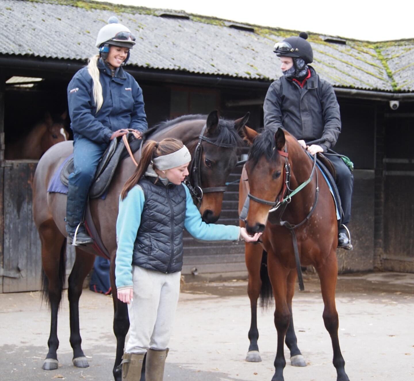 Happy faces, even on such a cold morning ❄️
#teamtinkler