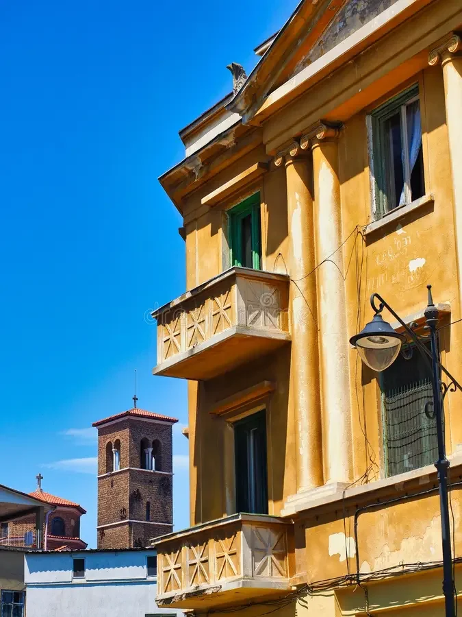 old-level-house-faded-patchy-yellow-stucco-constanta-black-sea-romania-eastern-europe-old-stucco-house-constanta-181949664.jpg.webp