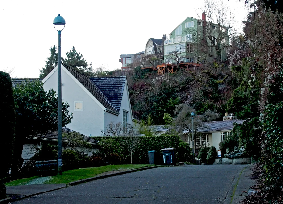 13_0112 View up Hill small.jpg