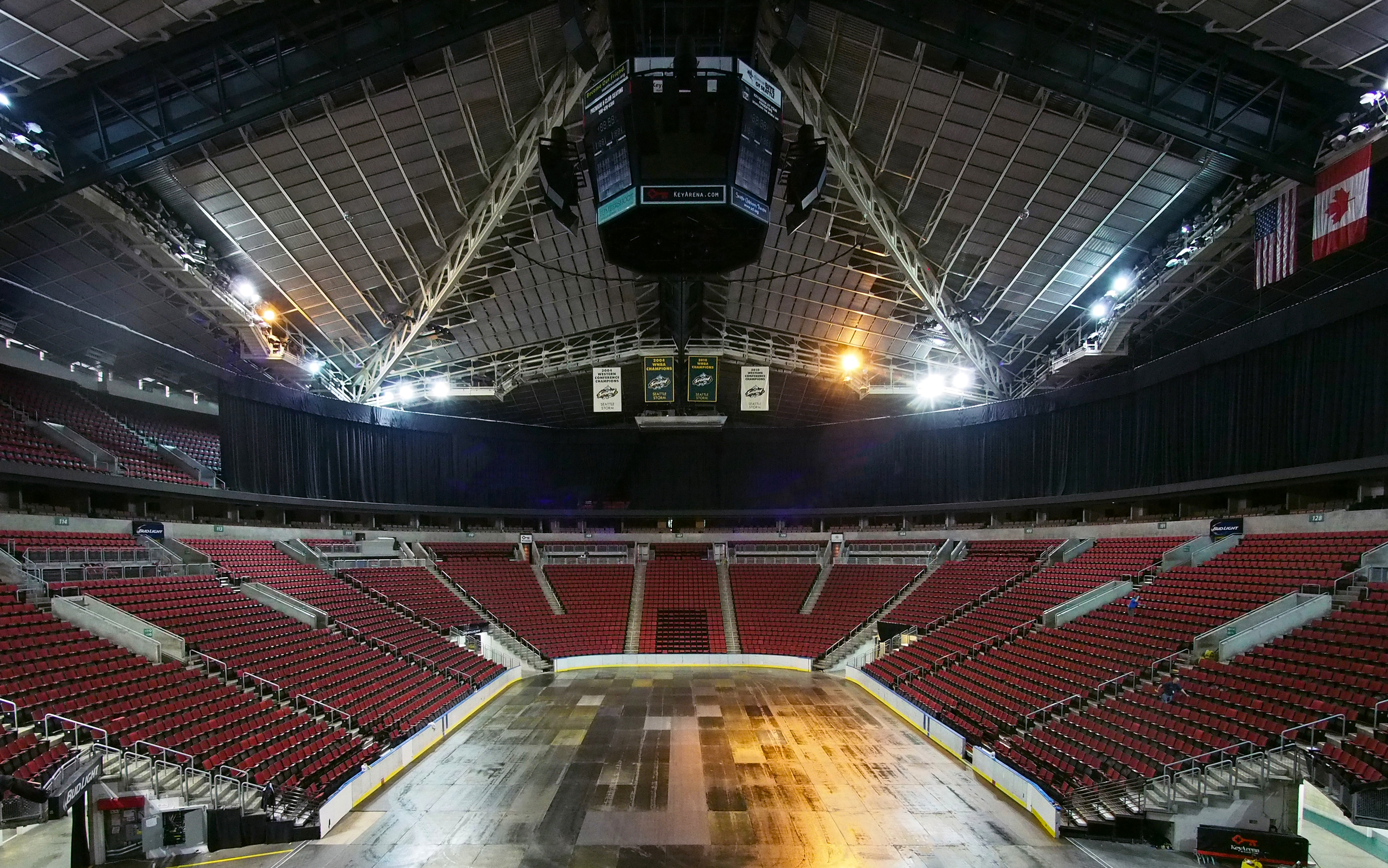 14_0522 Key Arena Interior 1.jpg