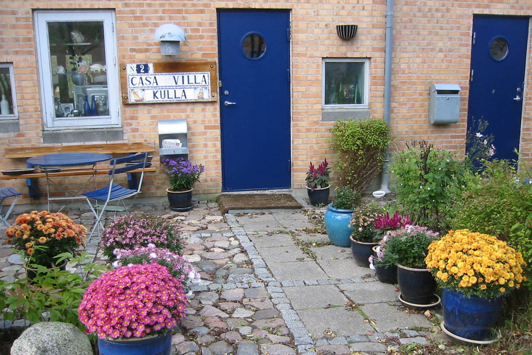   Bakken Cohousing  in Humlebaek, DK. Designed by Tegnestuen Vandkunsten 