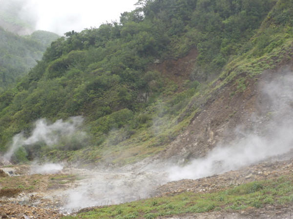BoilingLakeHikeDominica.jpg