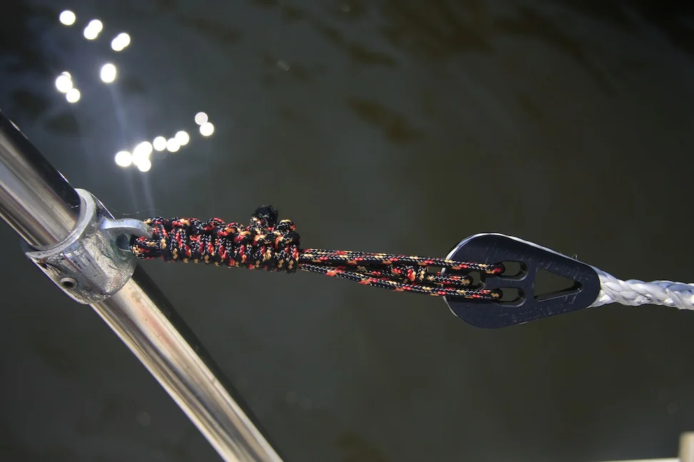 Lifeline Lashings