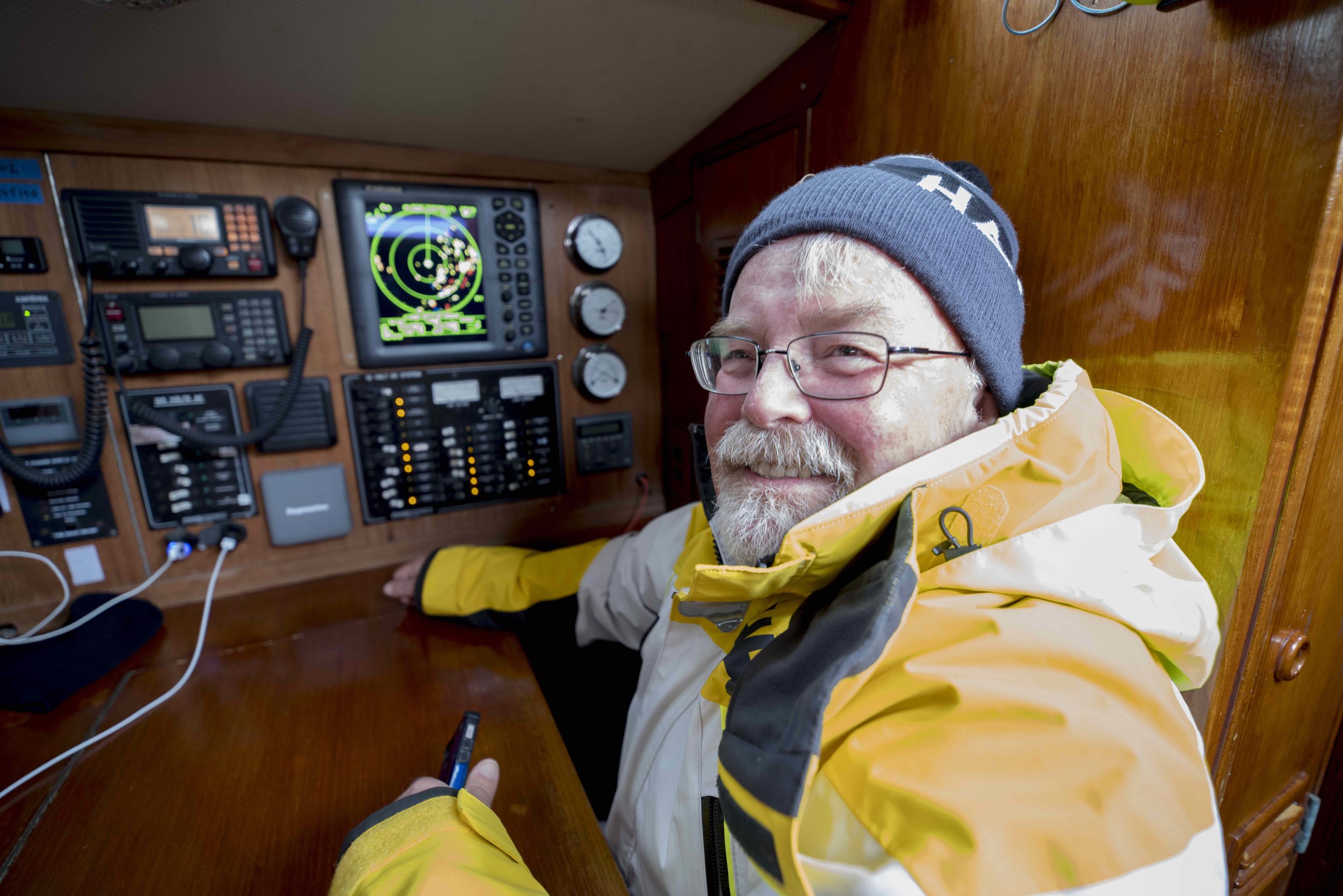 Dad on radar watch in the fog with the new Furuno 1835.