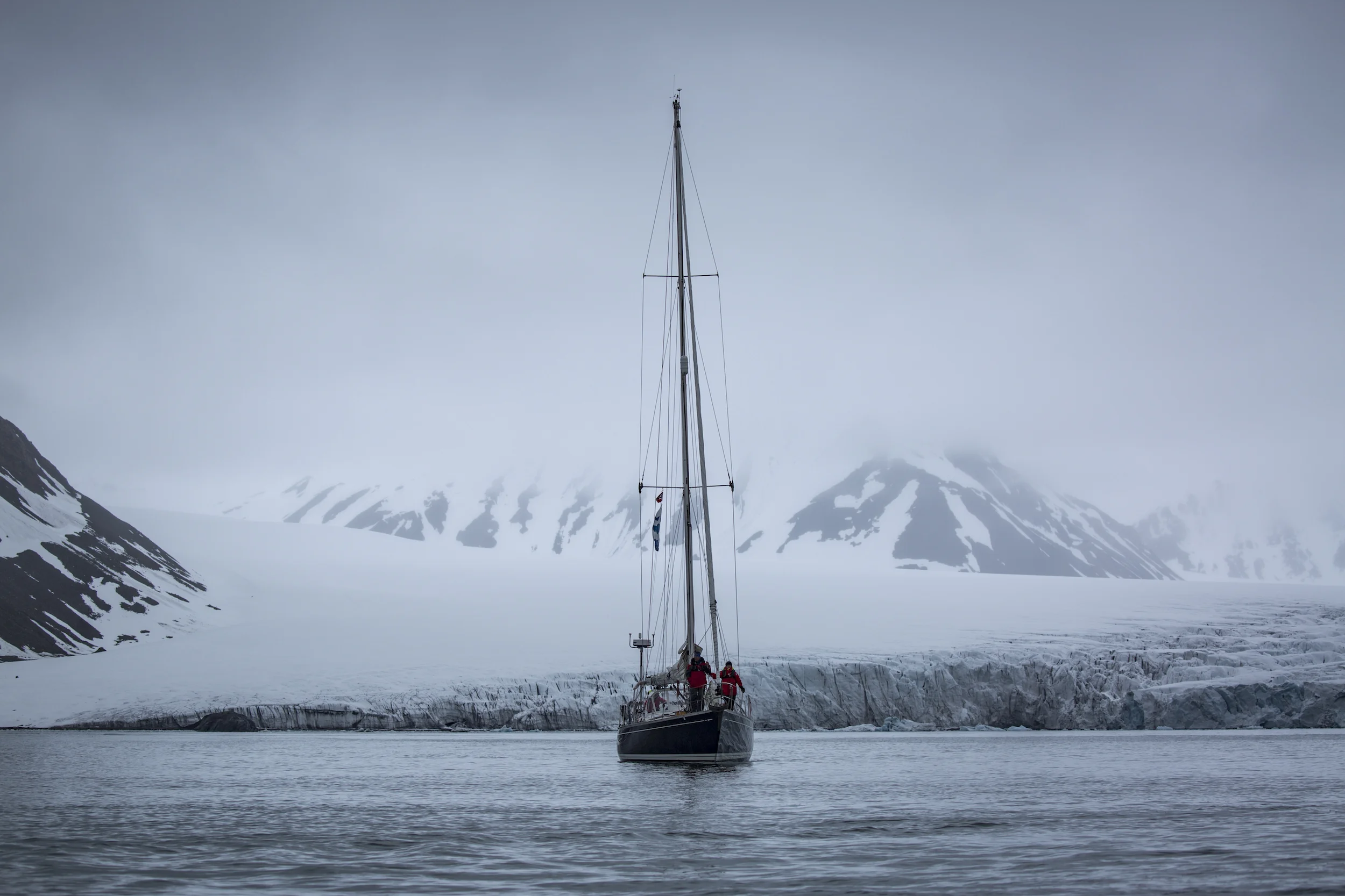 Isbjorn & Crew Amongst the Glaciers in Horsund, 77º North