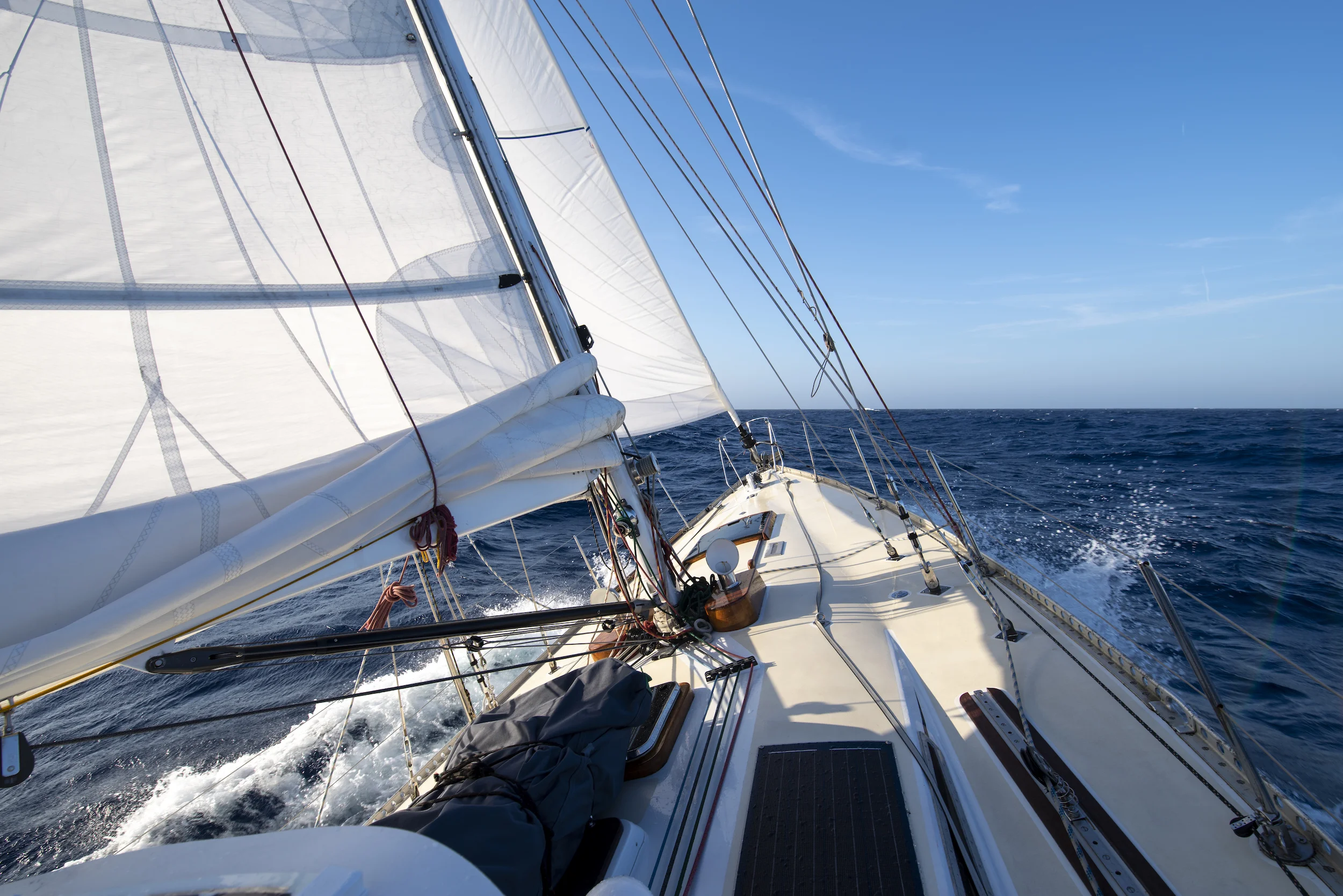 12 // ISBJORN: Tortola (BVI)-St. Bart's-Antigua // 250 Miles // $3,400 // WAITLIST
