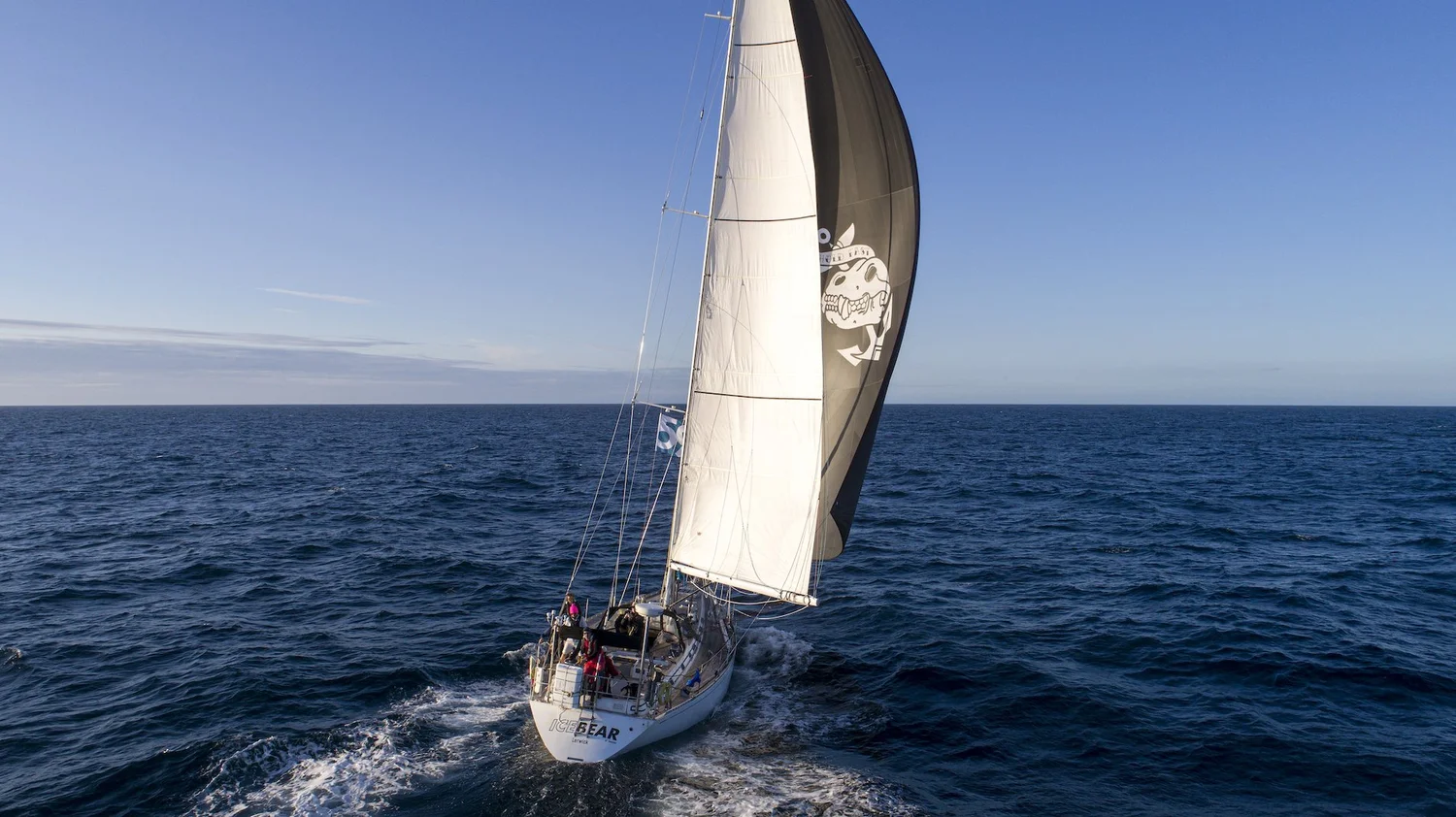 5 Falken Trans Atlantic Lanzarote Antigua 3 000 Miles 24 Days 10 000