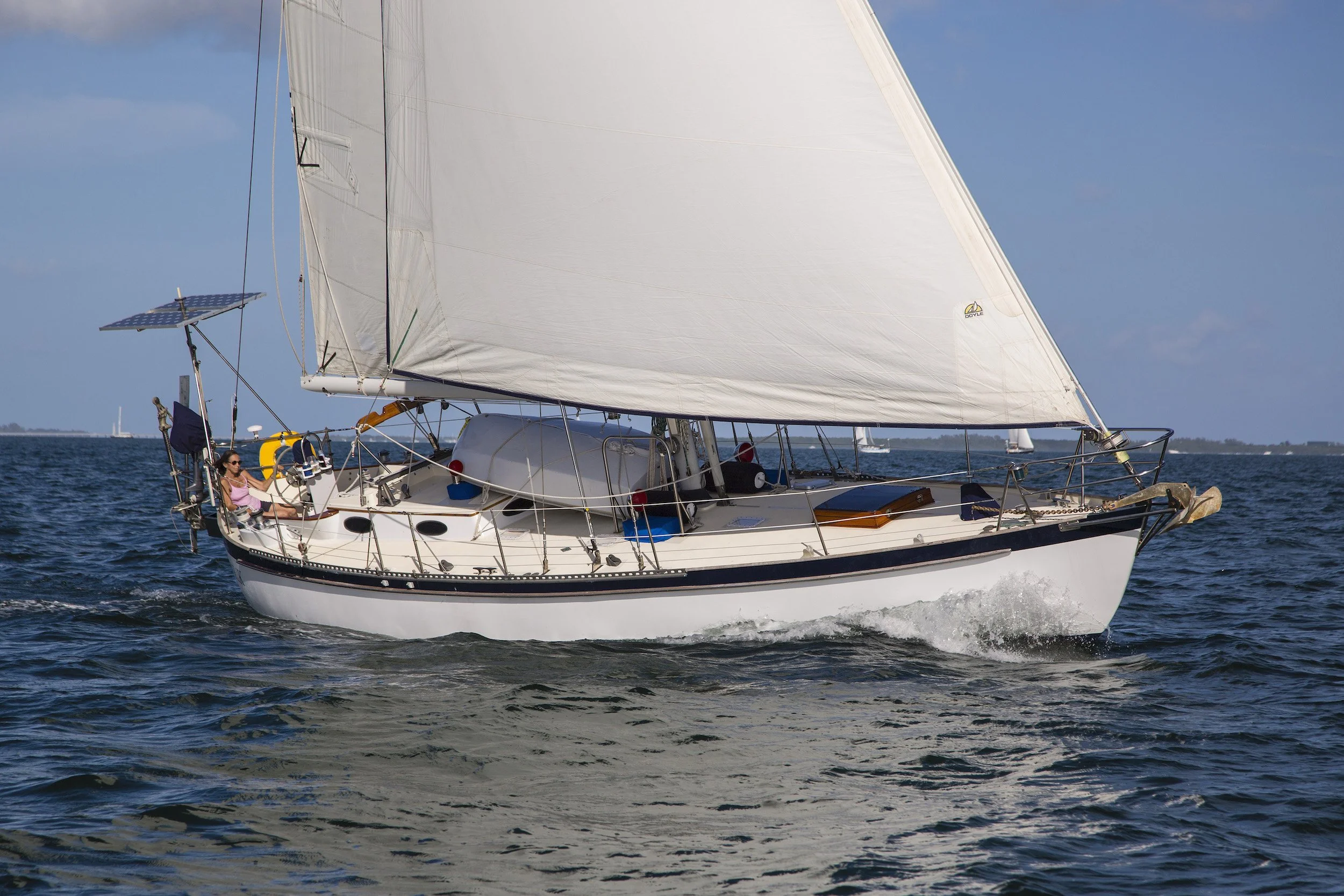 Kandarik underway_2500px.jpg