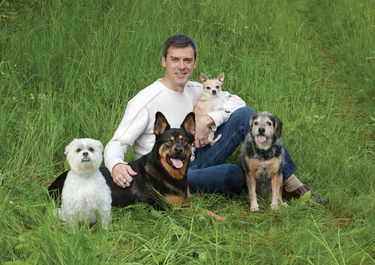 Rick with his pack (l to r): Baxter, Raleigh, Duncan and Chloe. All photos by Alicia Dickerson-Griffith of Four-Legged Photo.