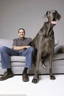 Photo-FetchGiantGeorge.jpg