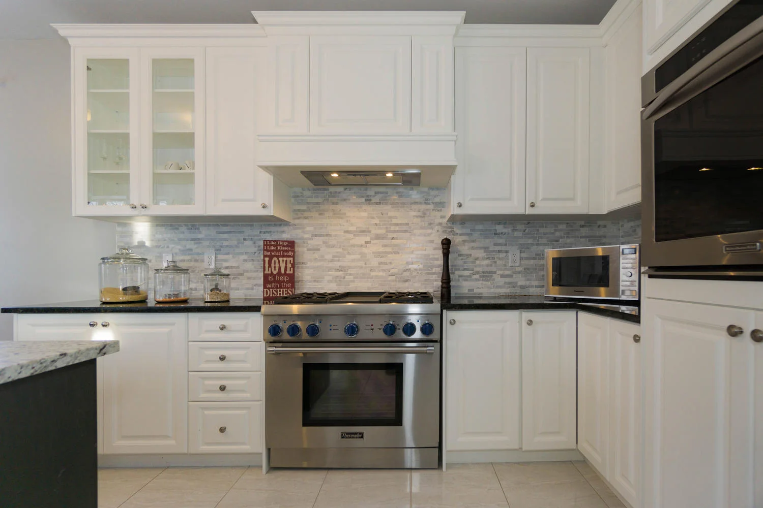 12 Rivoli Drive-large-018-4-Kitchen-1500x1000-72dpi.jpg