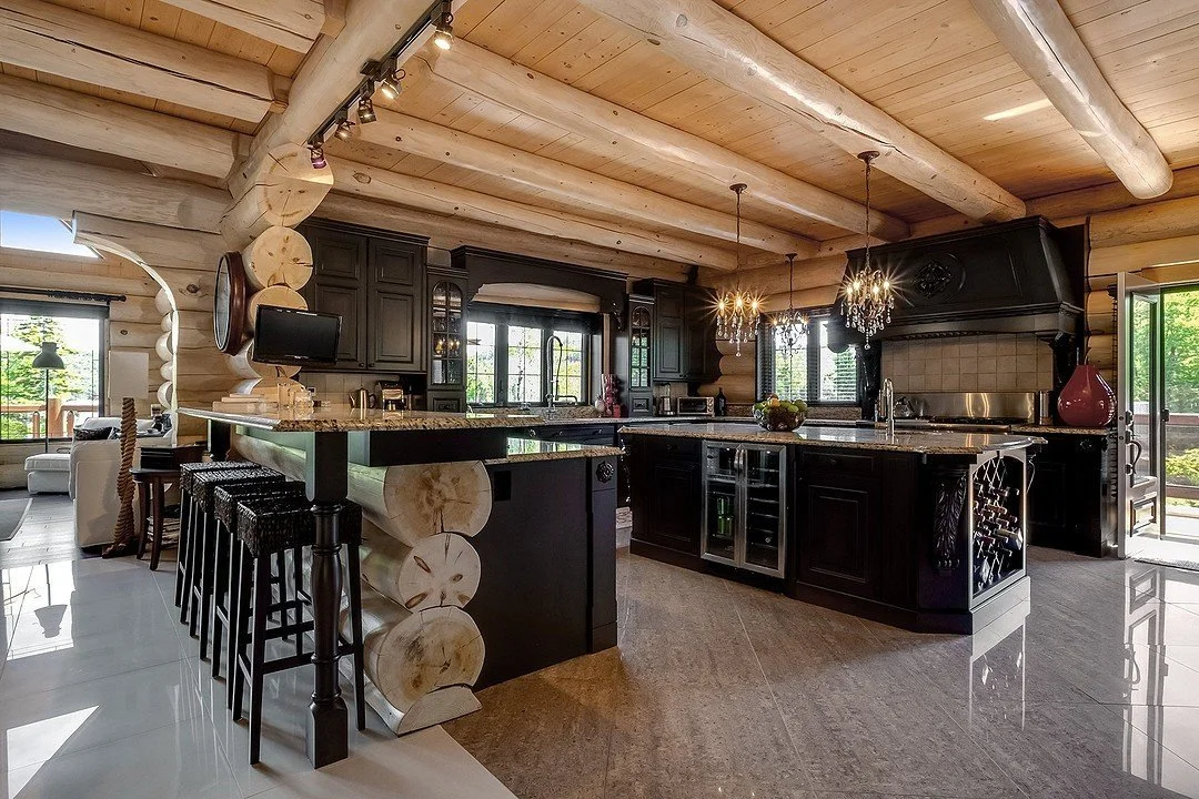Rustic Chic Log Cabin by Lac-aux-Sables 