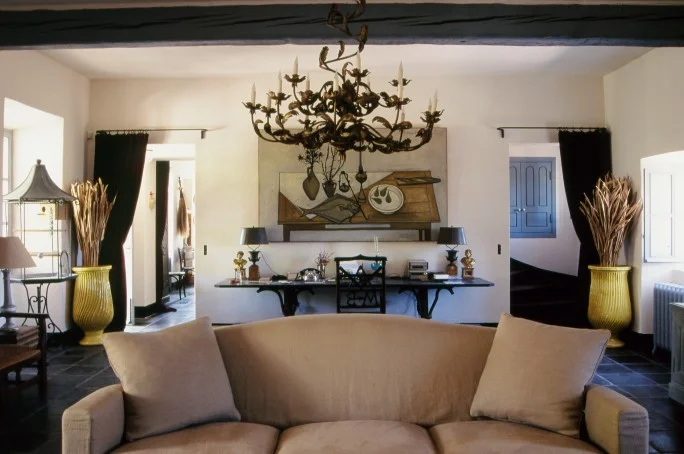 A PAINTING BY BERNARD BUFFET ADORNS THE WALL OF BERGÉ’S MAS THÉO PROPERTY IN SAINT-RÉMY-DE-PROVENCE