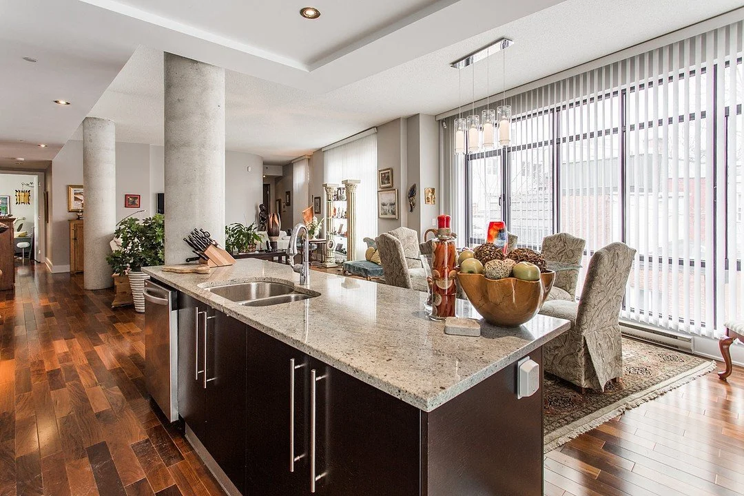 333-Rue-Sherbrooke-E.-Apt.-P3-307-Le-Plateau-Mont-Royal-QC-2.jpg