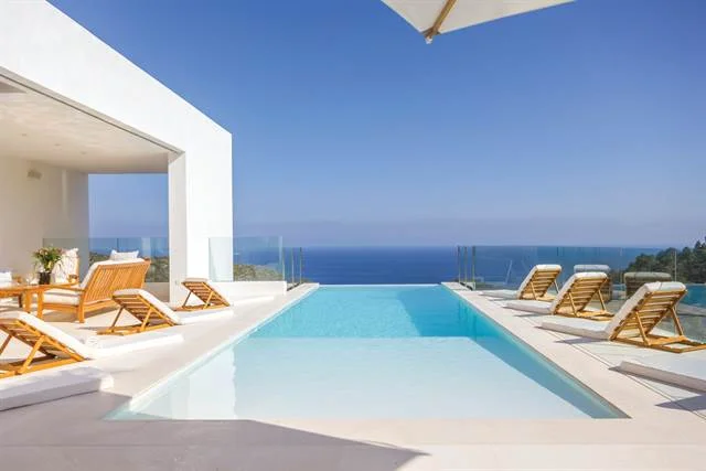 Maximizing views is of utmost importance in a beach home.
