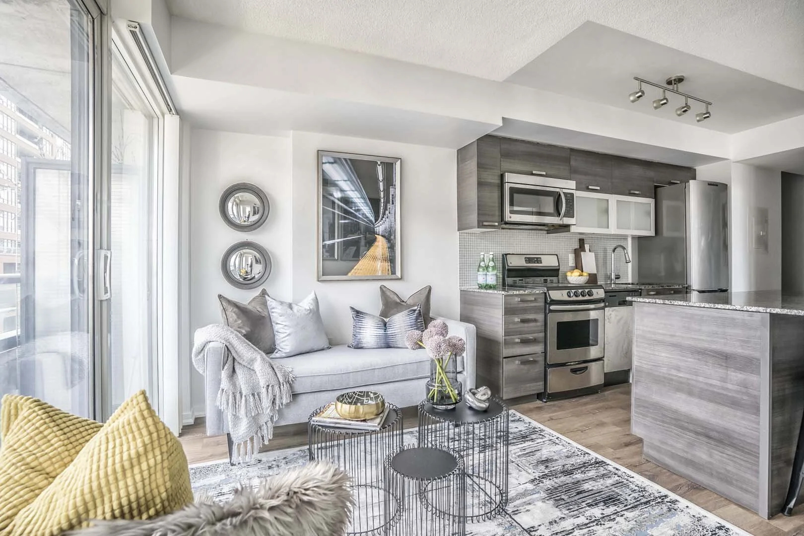36Lisgar503E-06-Web.jpg
