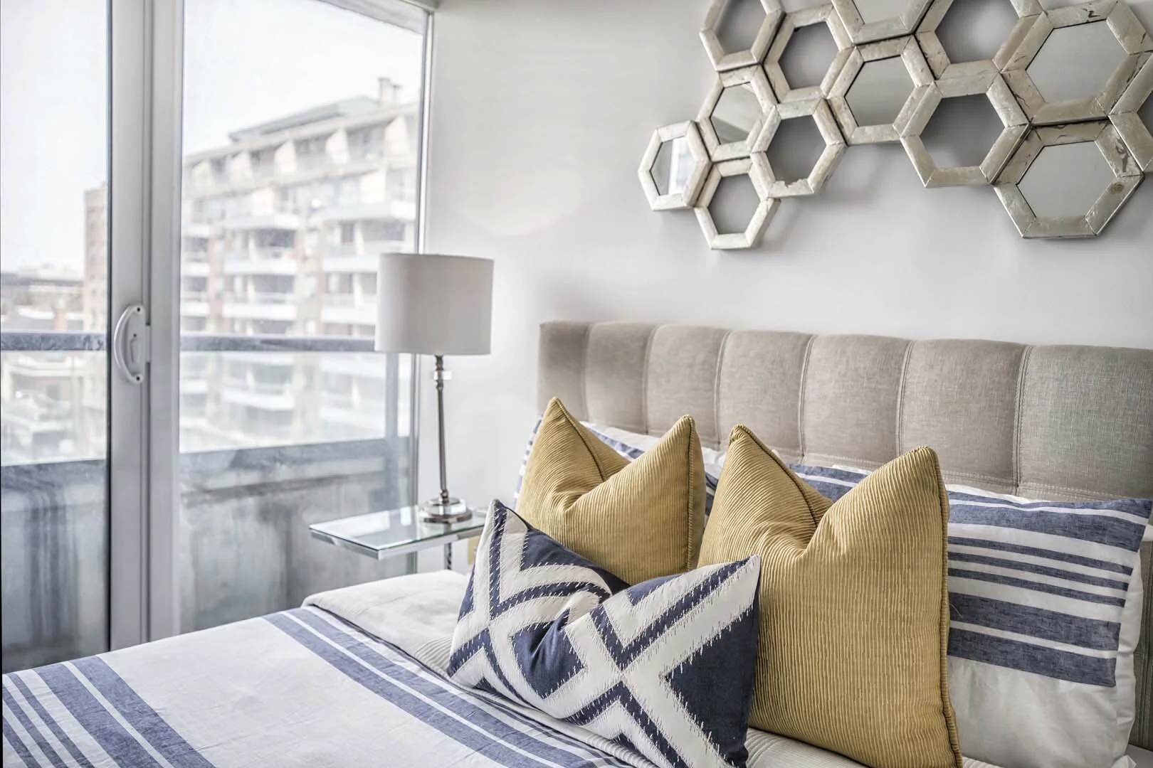 36Lisgar503E-25-Web.jpg