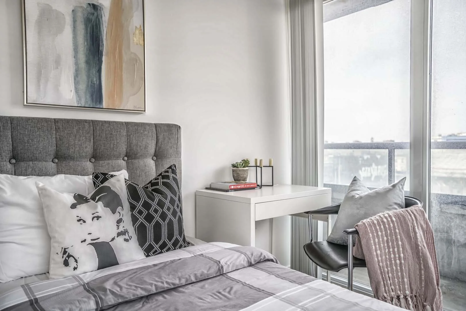 36Lisgar503E-28-Web.jpg