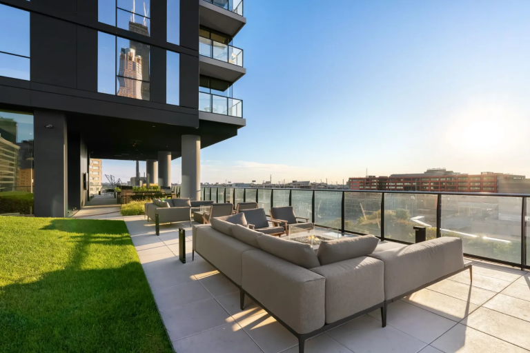 Exploring The Rise Of Vertical Communities