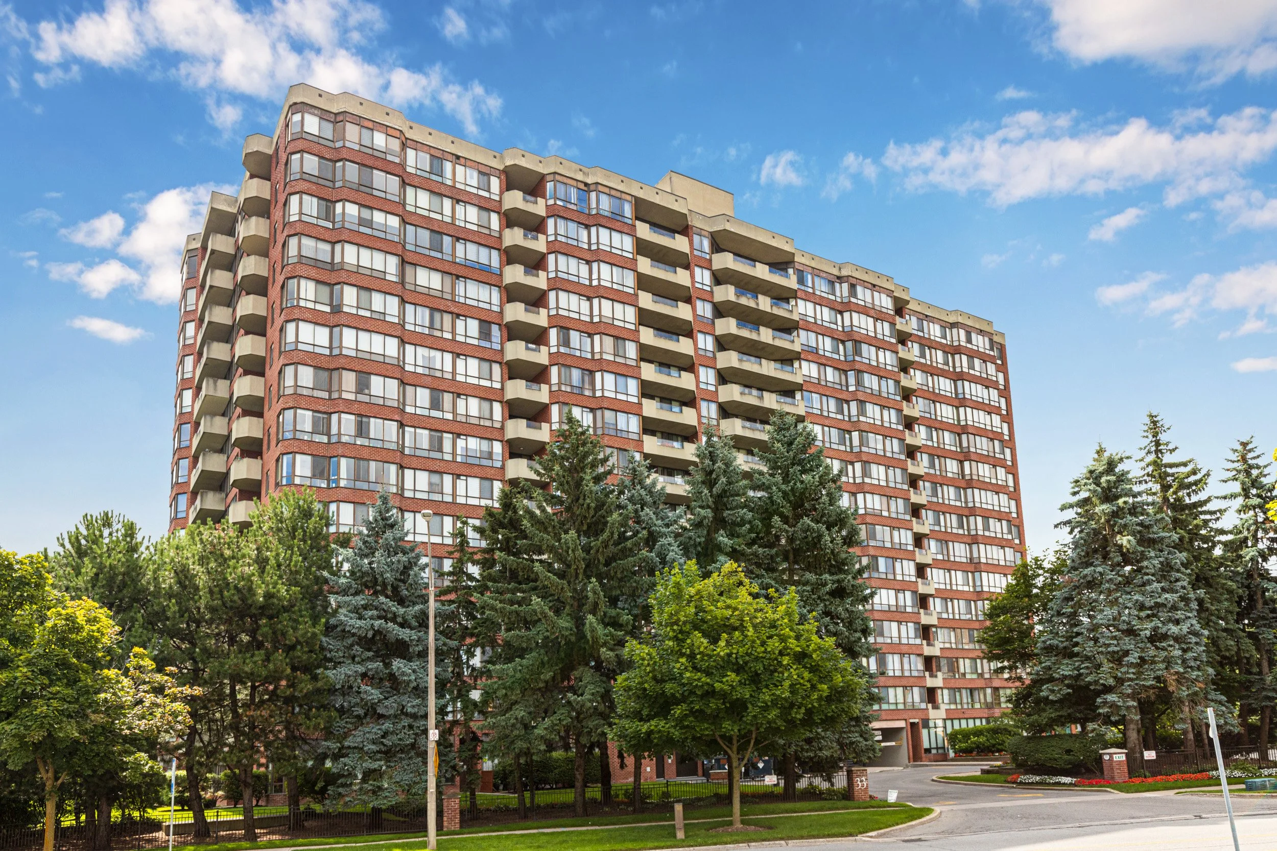 Suite 210 - 33 Weldrick Road E, Richmond Hill