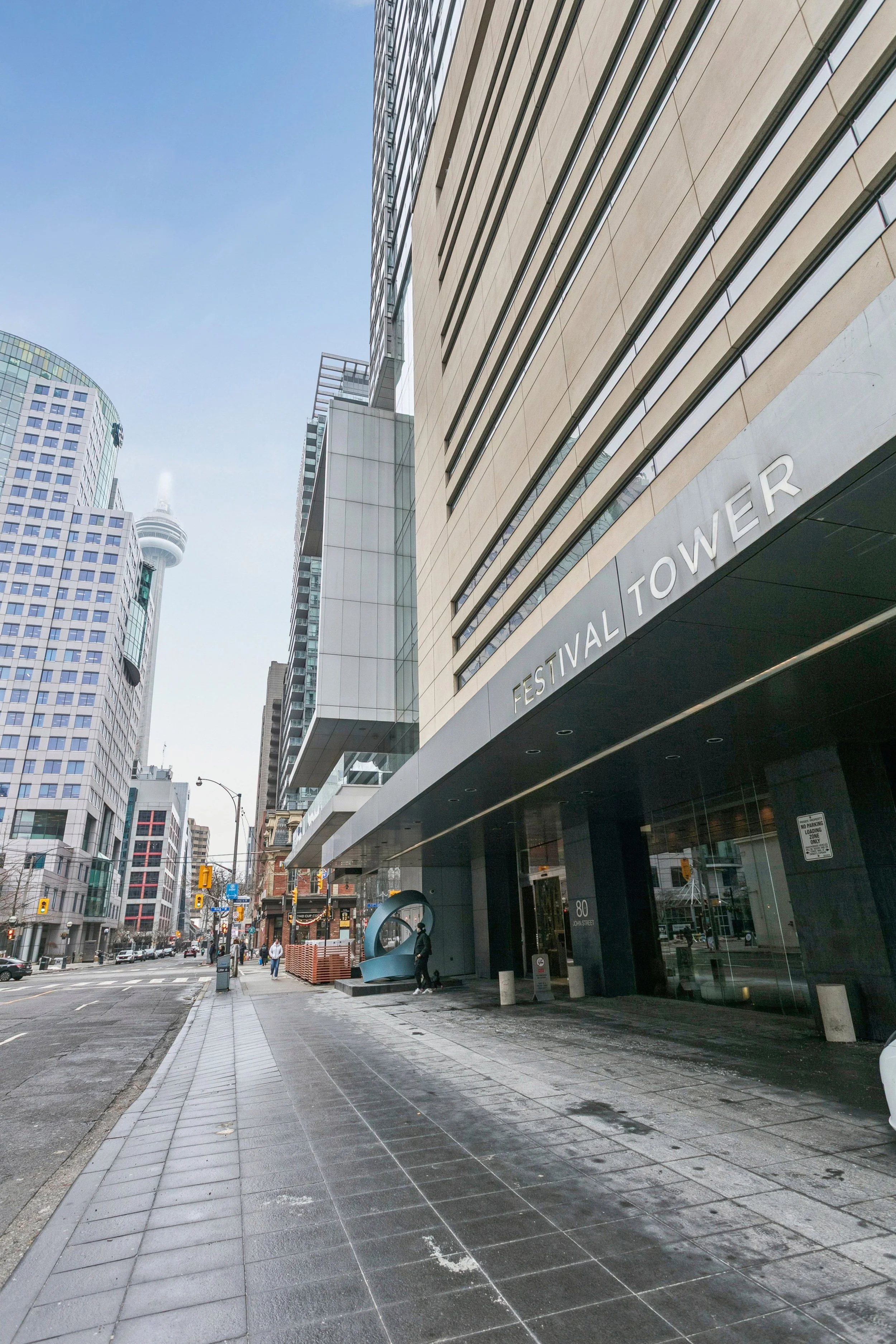1 Bedroom Condo Downtown Toronto Real Estate TIFF Festival Tower ...