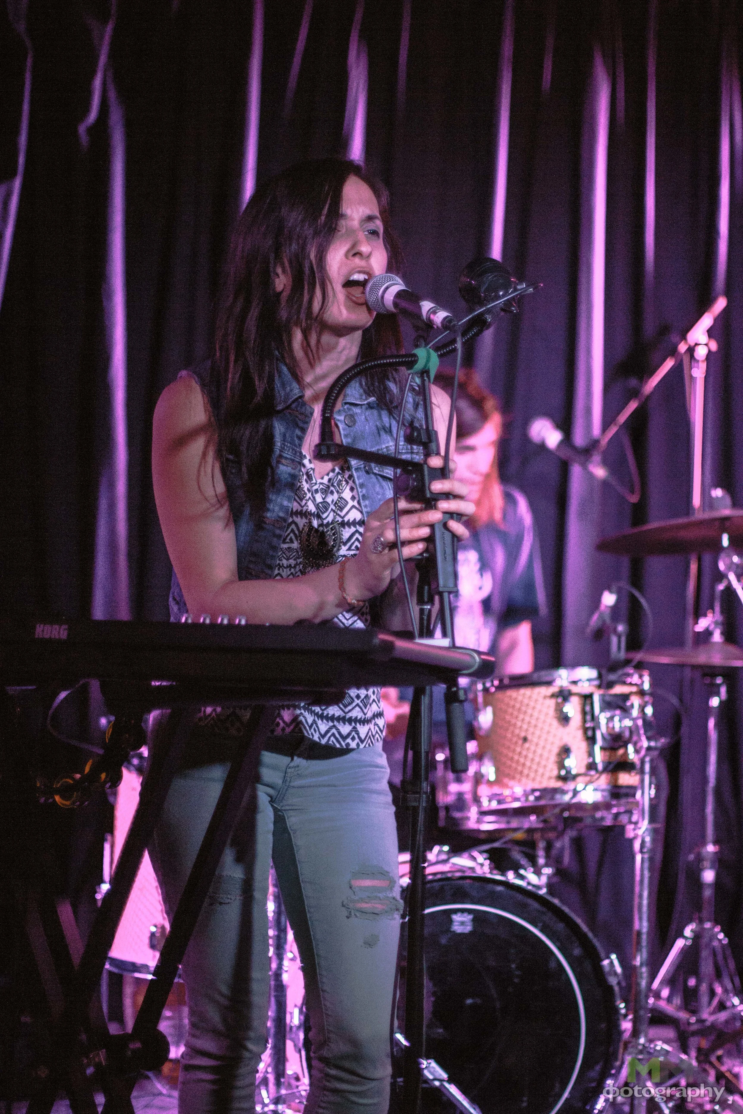 Unwed Mothers @ Vangelis April 26, 2013