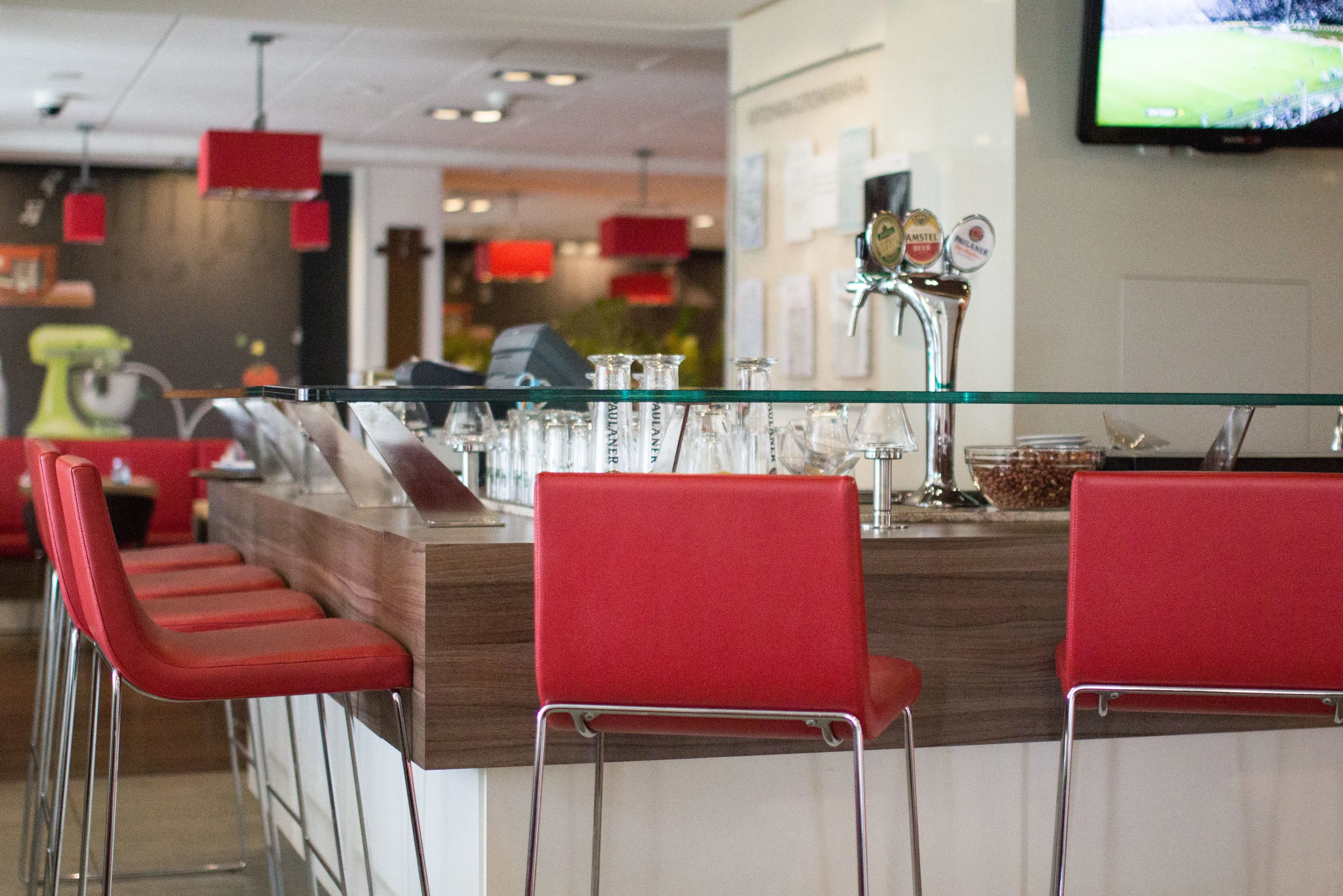 Hotel Ibis is very modern!