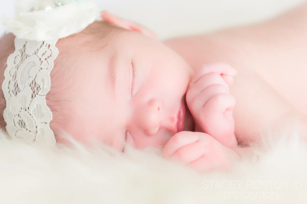chalee_newborn_spp_007.jpg