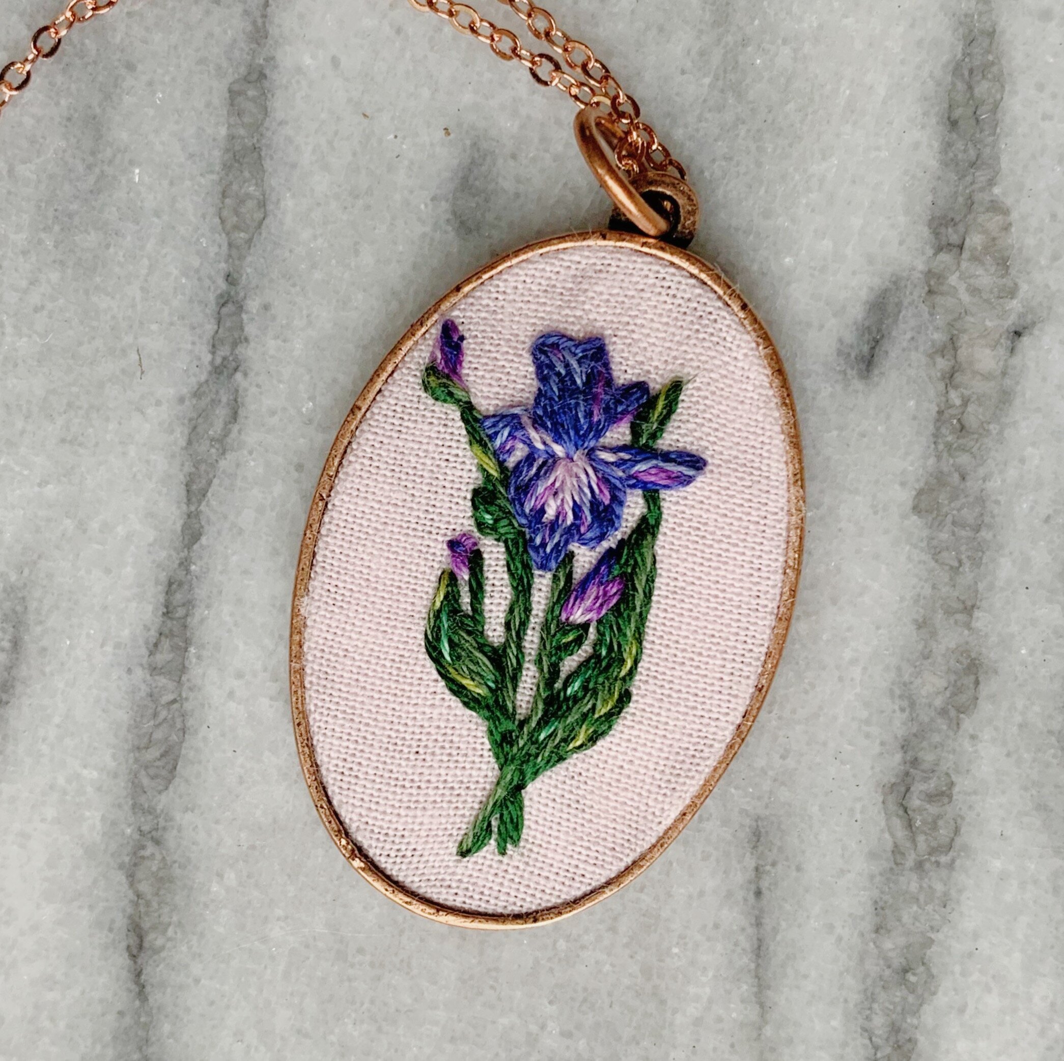 Flower Pendant Iris.JPG