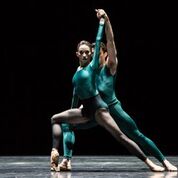 Houston Ballet dancers Madeline Skelly and Connor Walsh in William Forsythe's "In the middle, somewhat elevated." Photo by Amitava Sarkar.