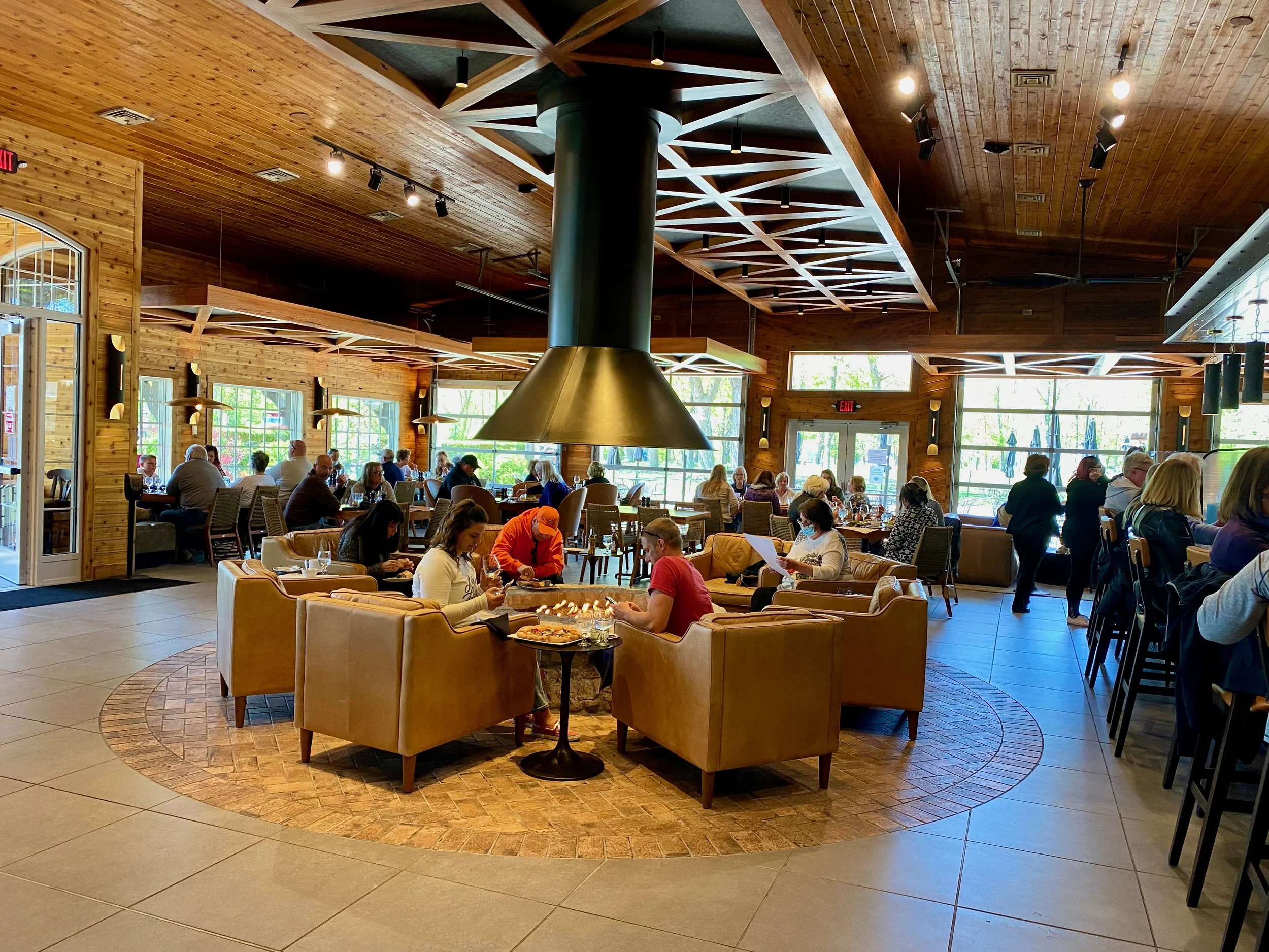 Main dinning