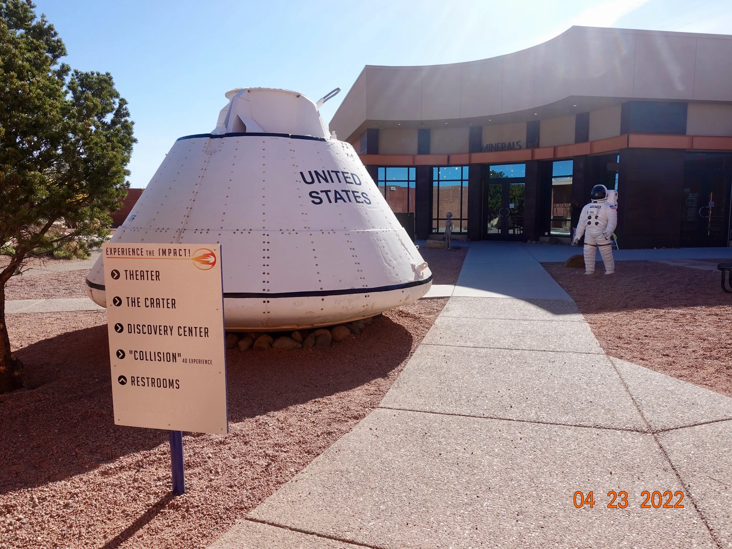 MeteorCrater - 4.jpeg