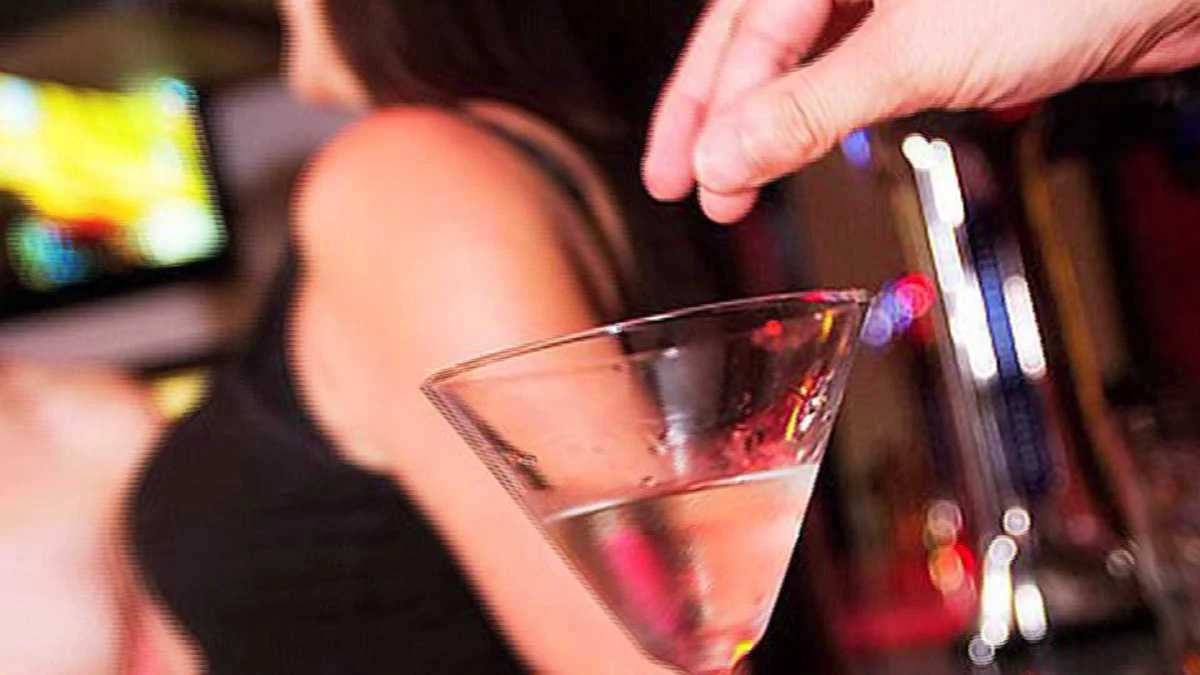watch-your-drink.jpg
