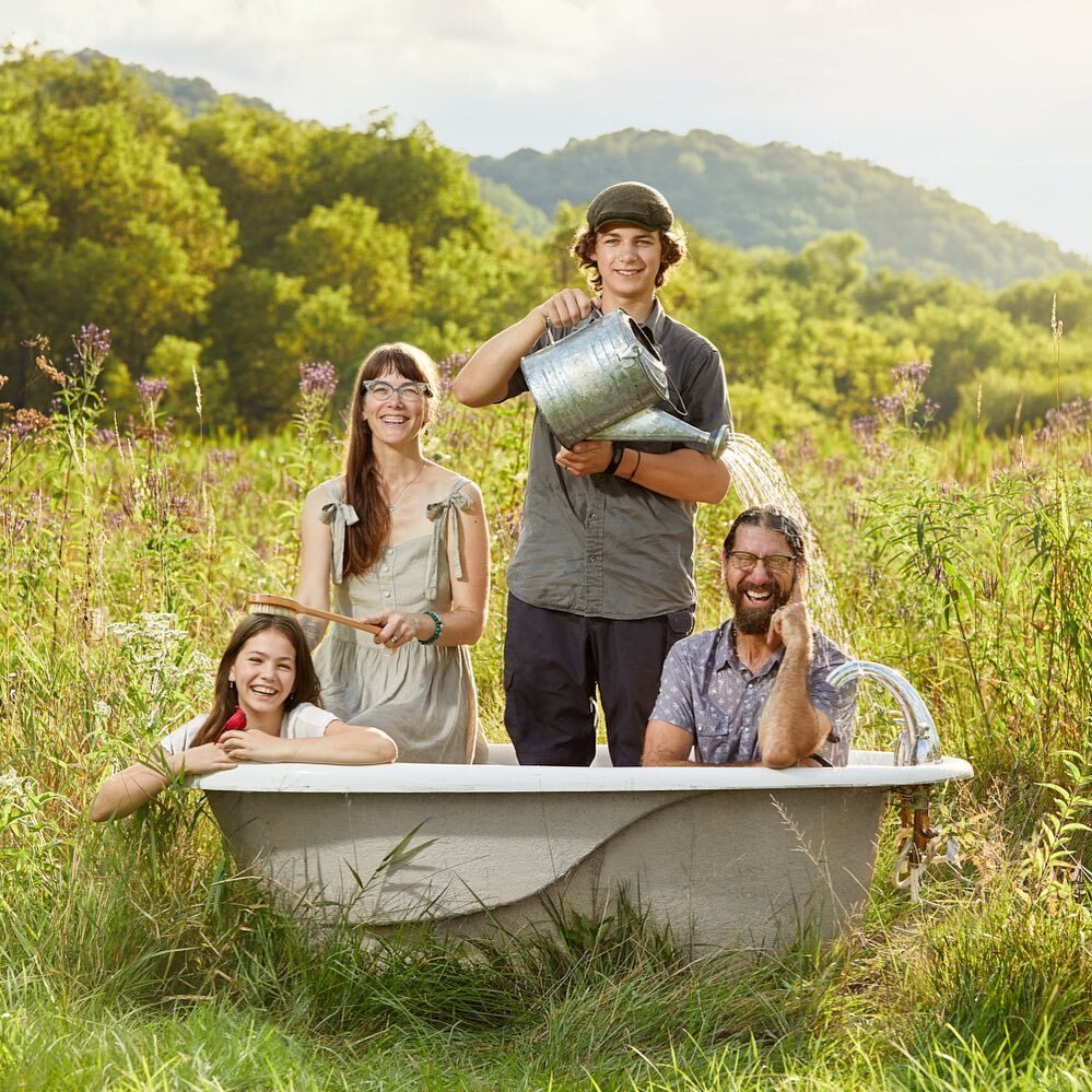 It&rsquo;s that time of year when sitting in a bathtub of ice cold spring water sounds really good. @lusa_mama @lusa_organics #conceptualportrait #conceptualfamilyportrait #creativefamilyphotos #organicfamily #driftlesswisconsin #wisconsinphotographe