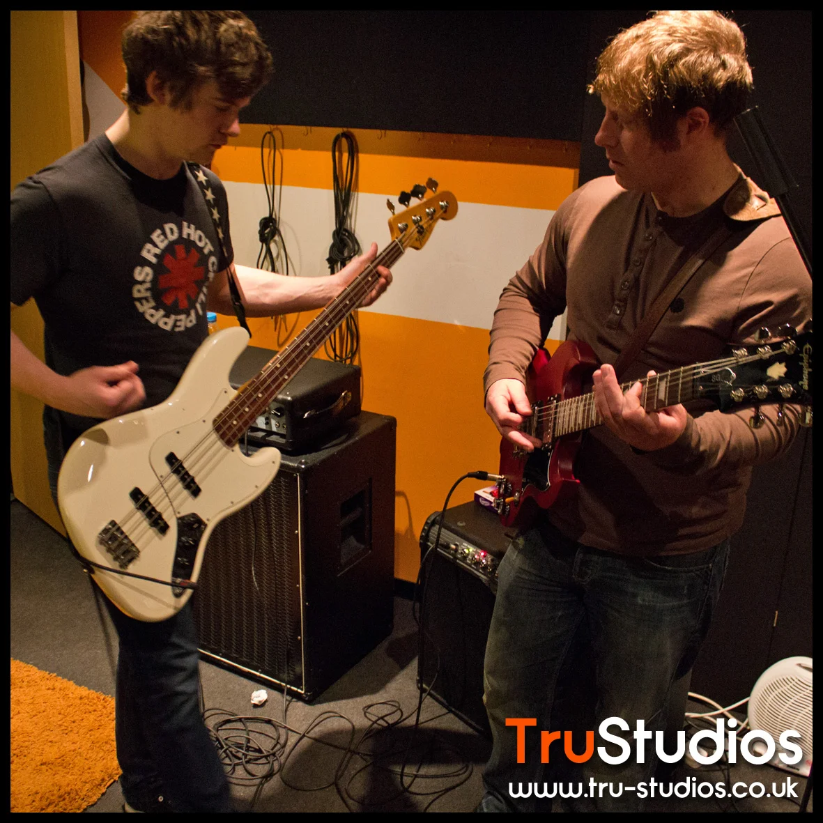 voluntears-trustudios-1.jpg