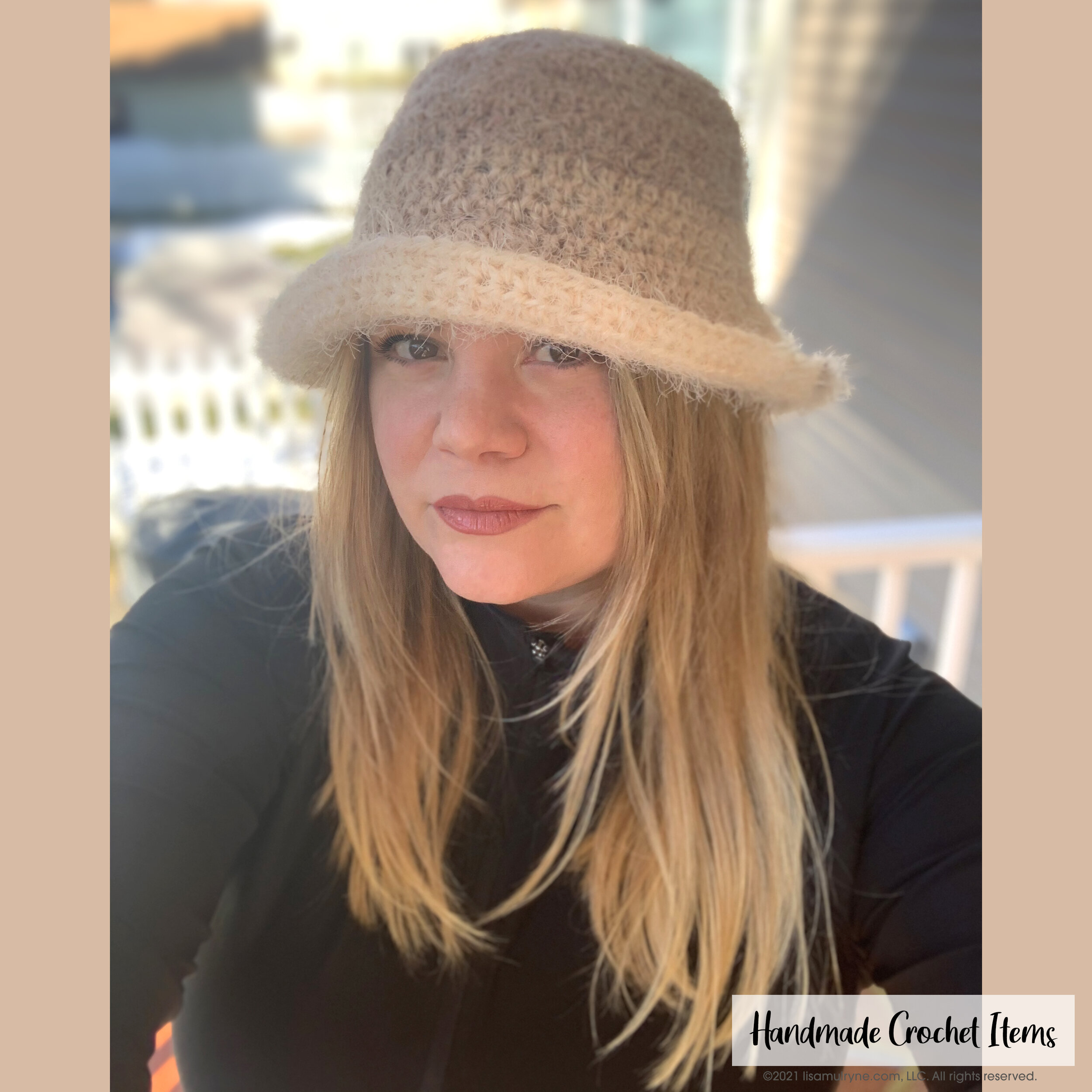 BucketHat_FuzzyTanOmbre_square_7505.jpg