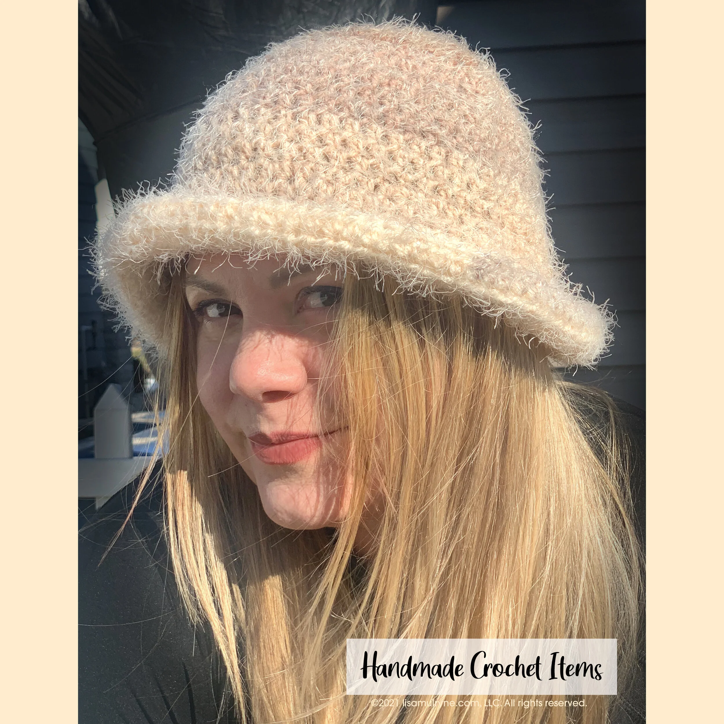 BucketHat_FuzzyTanOmbre_square_7527.jpg