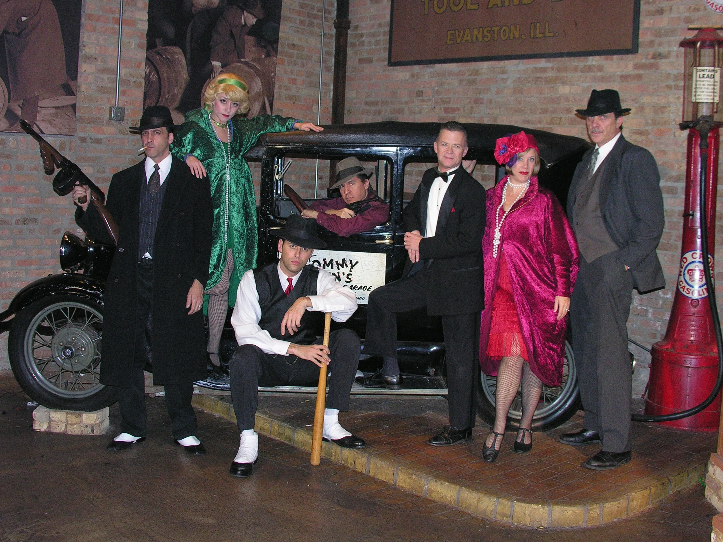 Holiday Cast Photo.Original_Speakeasy_Chicago_Show.jpg
