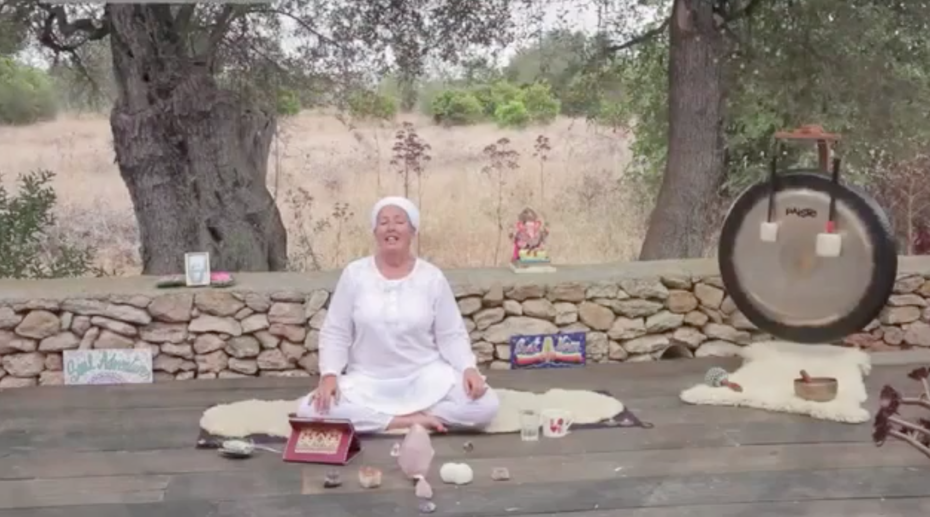 The Kriya To Open The Heart Centre 