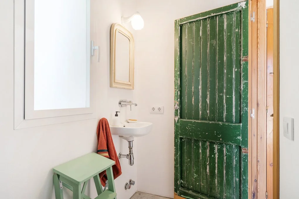 Double Ensuite Bathroom.jpg