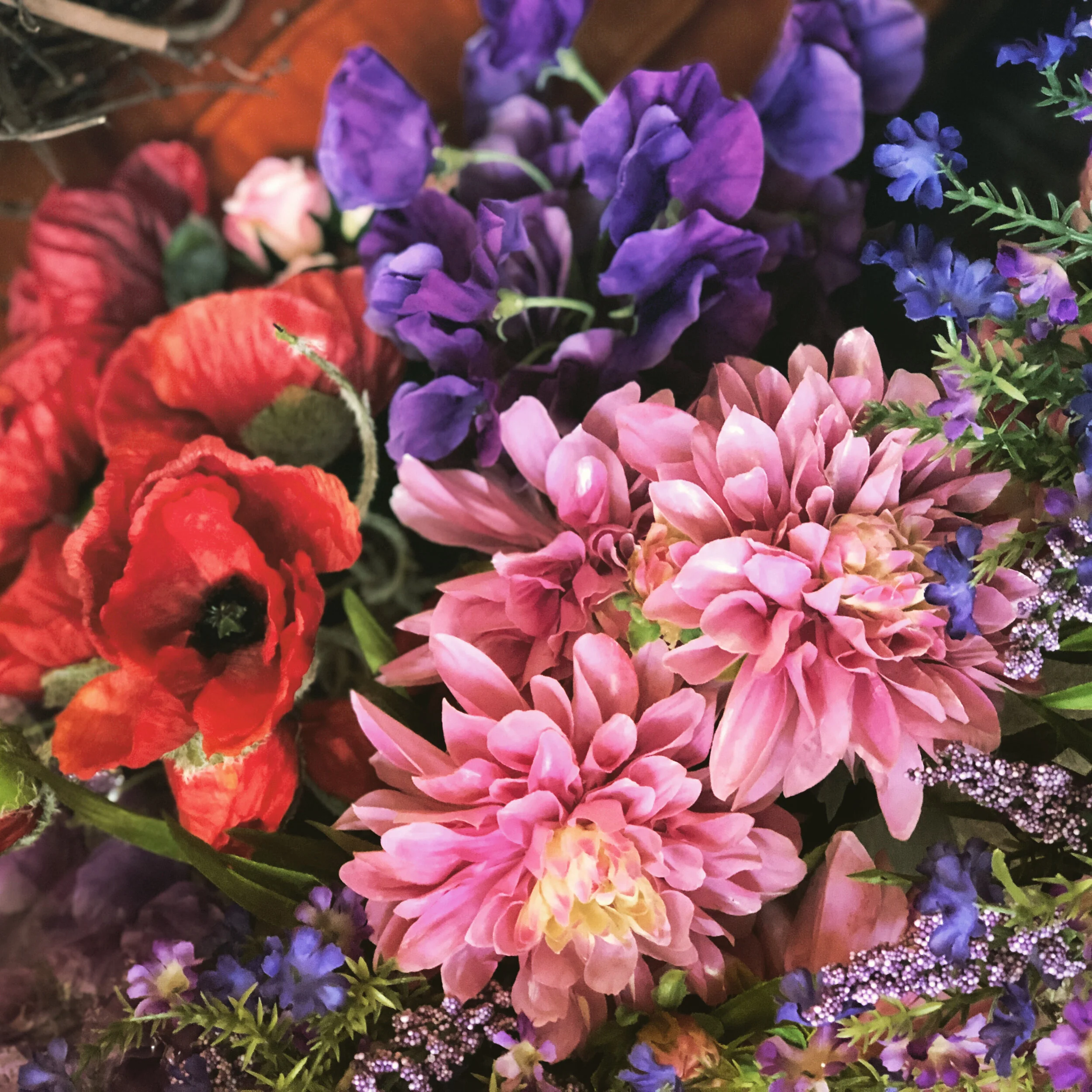 5E8656FC-E007-49E8-8774-2DD0ED94003B